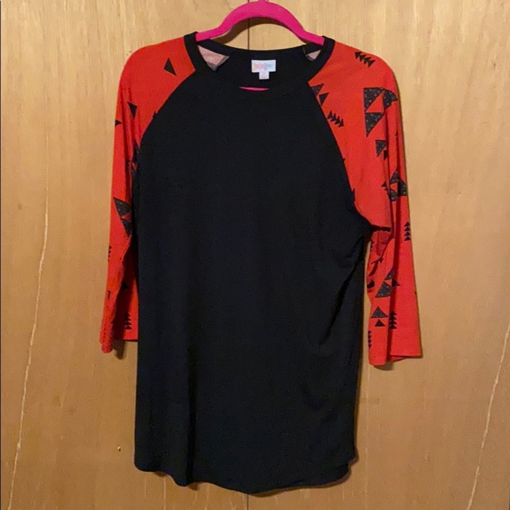 LuLaRoe Randy Tee